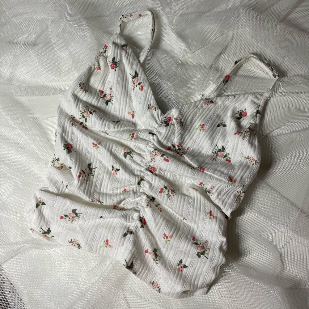 Floral pink-white forever 21 top Size M